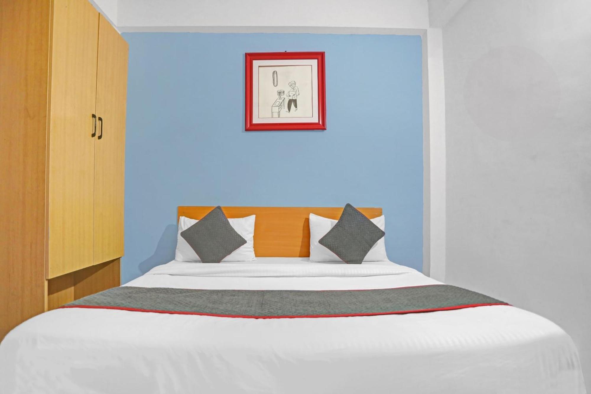 Hotel Collection O Jps Near Pvr Vikaspuri Delhi Exterior foto
